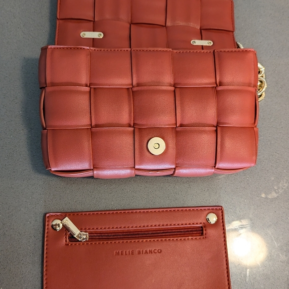 Melie Bianco Anya - Vegan Leather - Picture 5 of 9